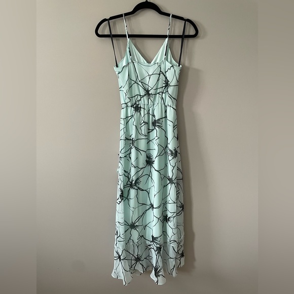 Size 00P BANANA REPUBLIC Light Teal Floral Midi Dress - Picture 3 of 5